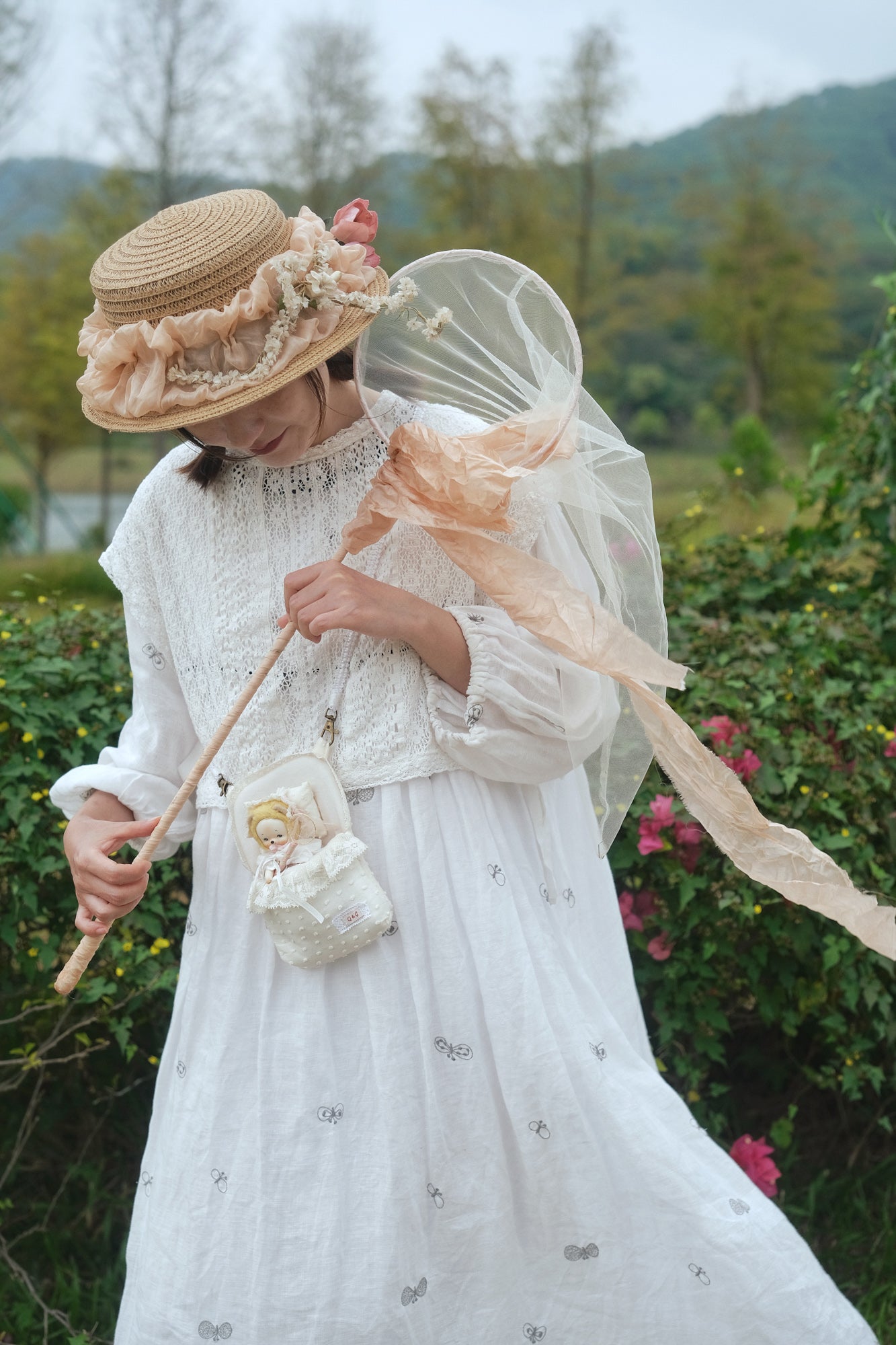 Light【Chapter 1 Flower and Little Bear 】(instock)